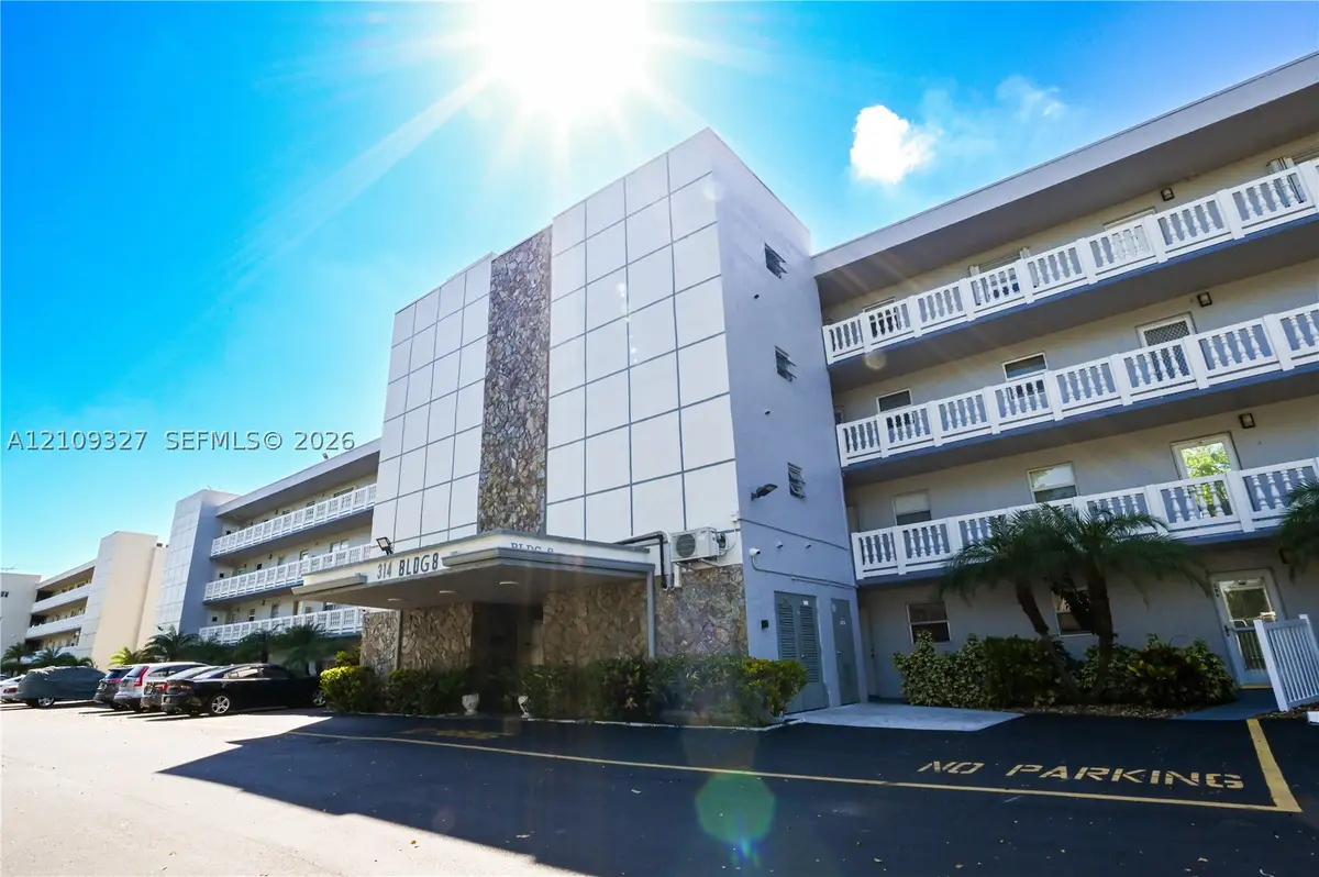 314 SE 10th St #307, Dania Beach, FL 33004 - #1