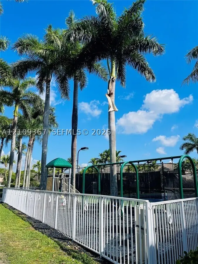 5610 NW 114th Pl #212, Doral, FL 33178 - #2