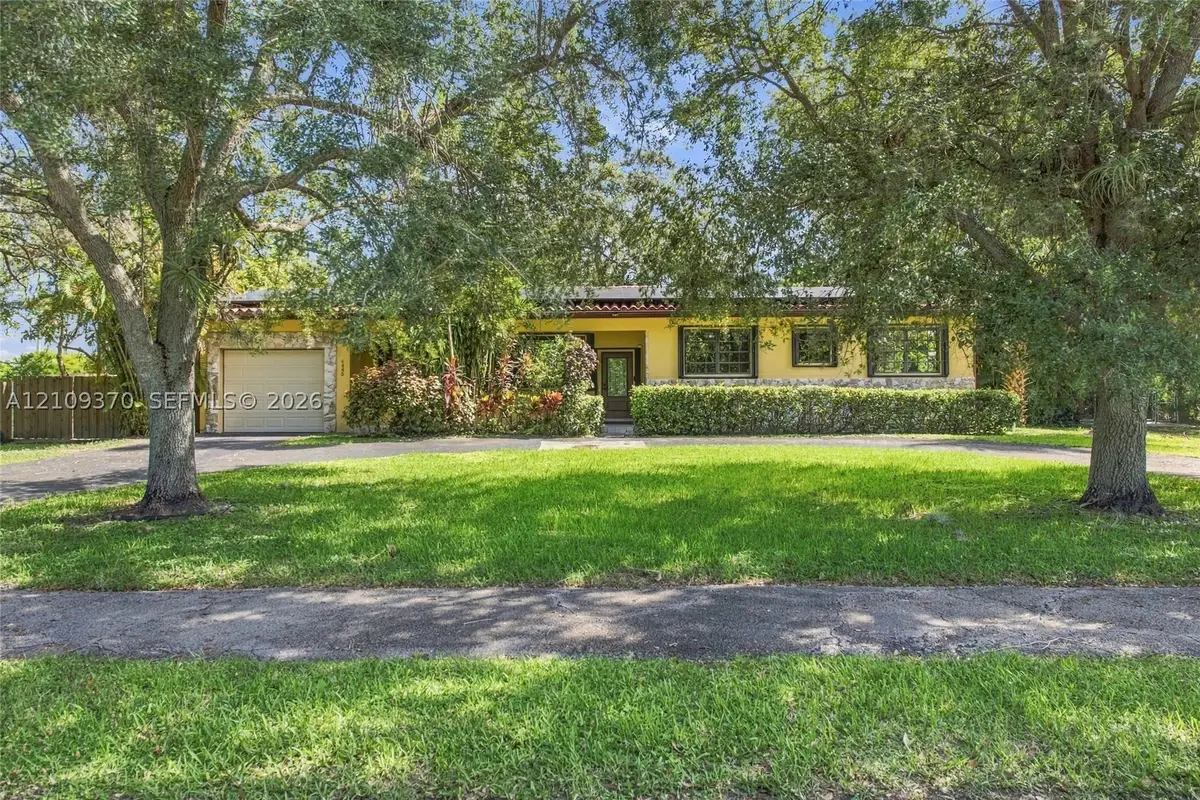 6445 SW 99th Ave, Miami, FL 33173 - #1