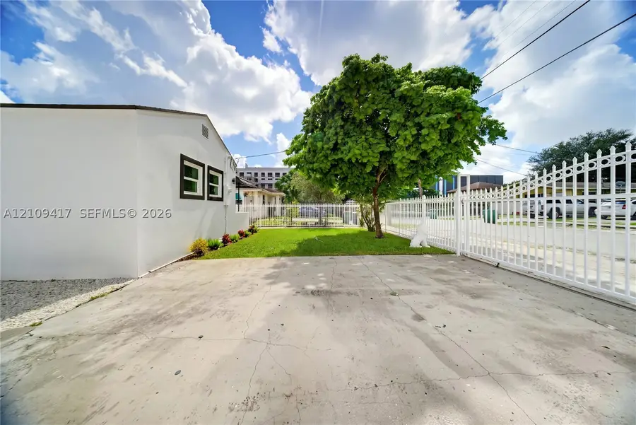 4133 NW 22nd Ct, Miami, FL 33142 - #3
