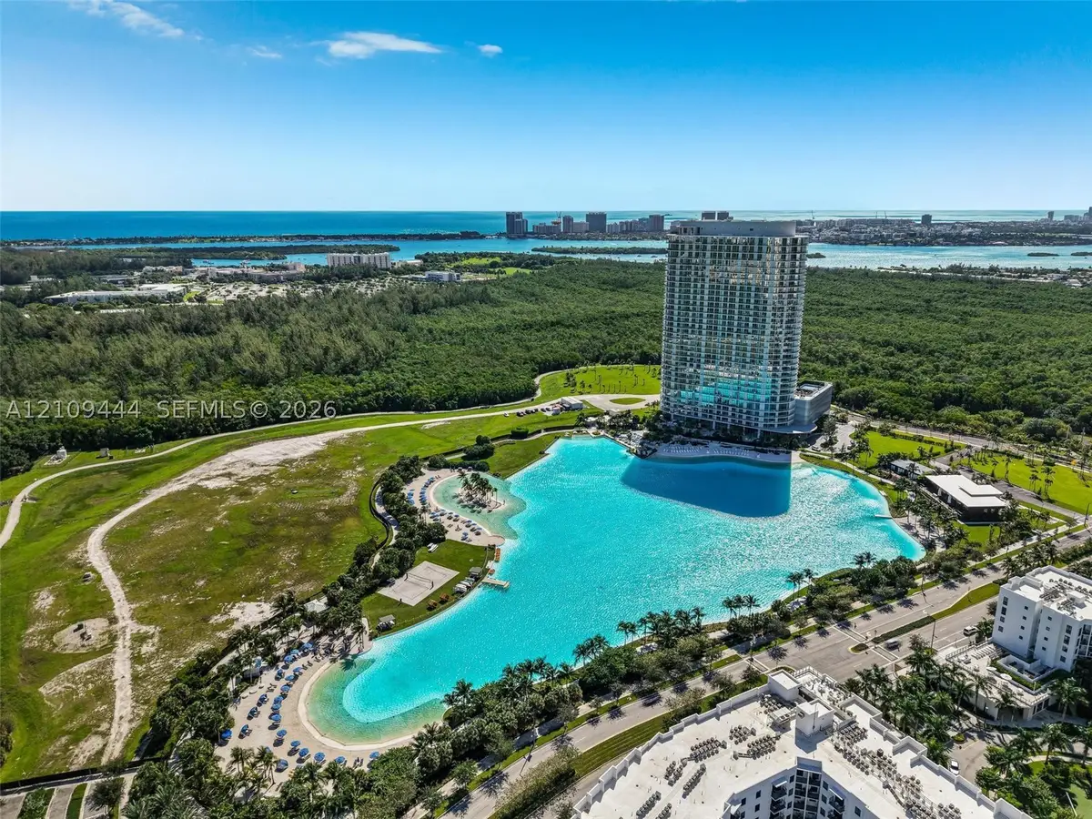 2411 Laguna Cir #2311, North Miami, FL 33180 - #1