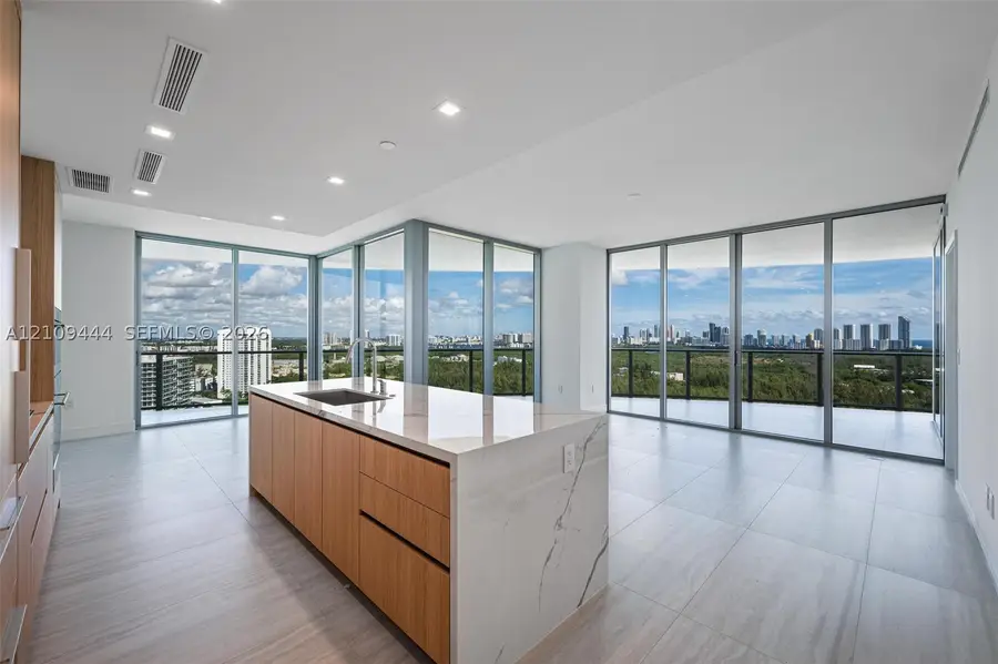 2411 Laguna Cir #2311, North Miami, FL 33180 - #3