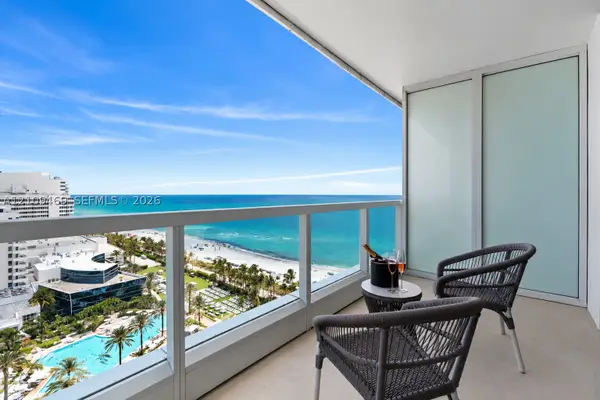 4391 Collins Ave #1704, Miami Beach, FL 33140