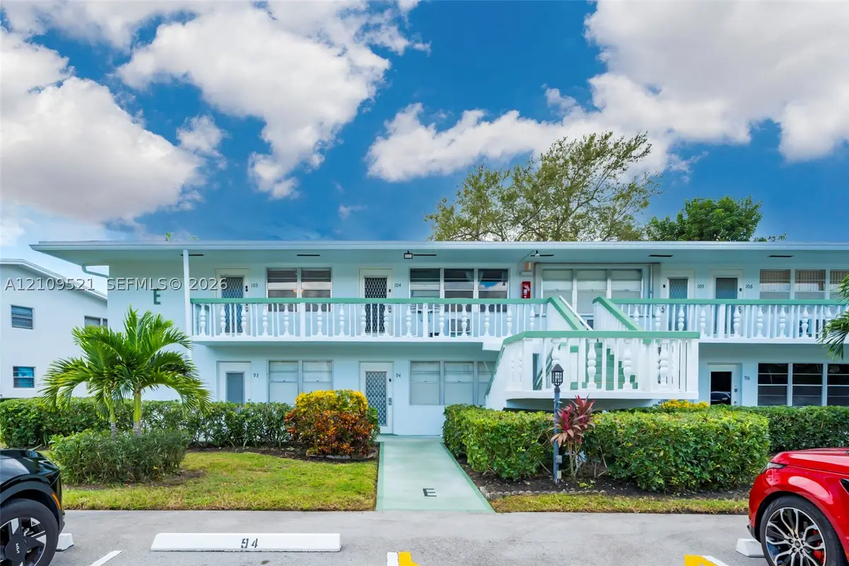103 E Lyndhurst E #103, Deerfield Beach, FL 33442 - #1