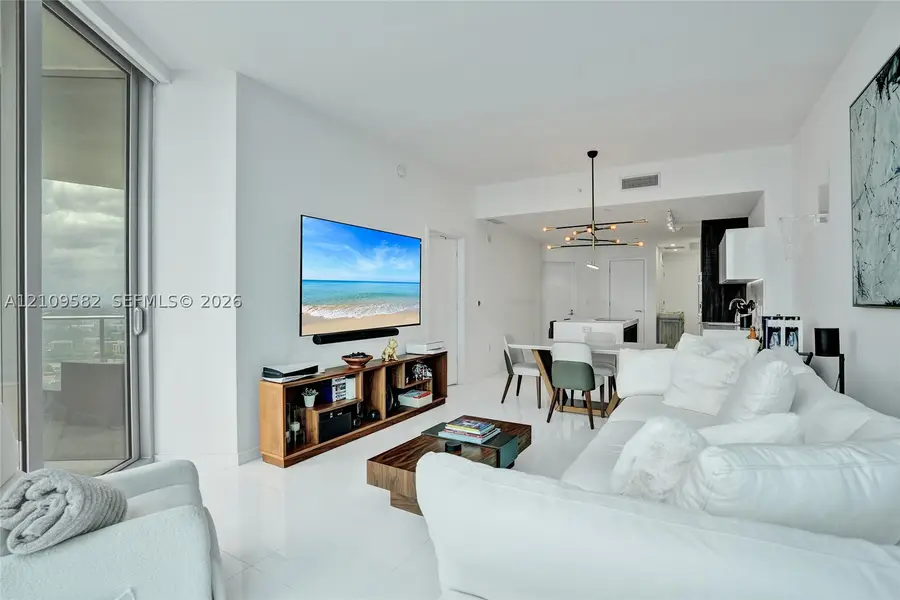 851 NE 1st Ave #3506, Miami, FL 33132 - #3