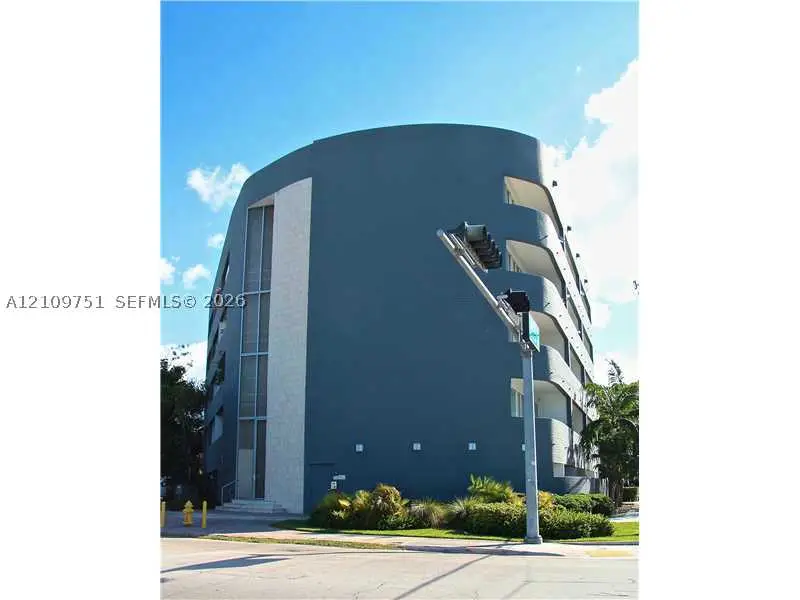 2694 Inagua Ave #405, Miami, FL 33133 - #2