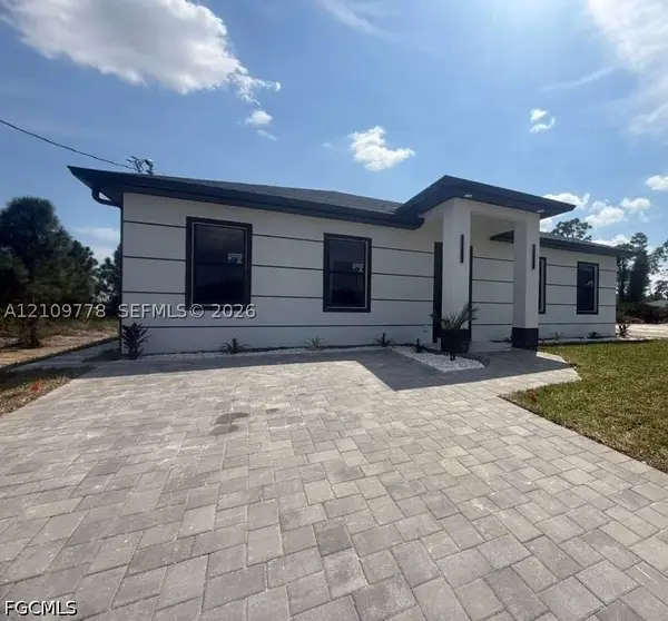 717 Devon St, Lehigh Acres, FL 33974