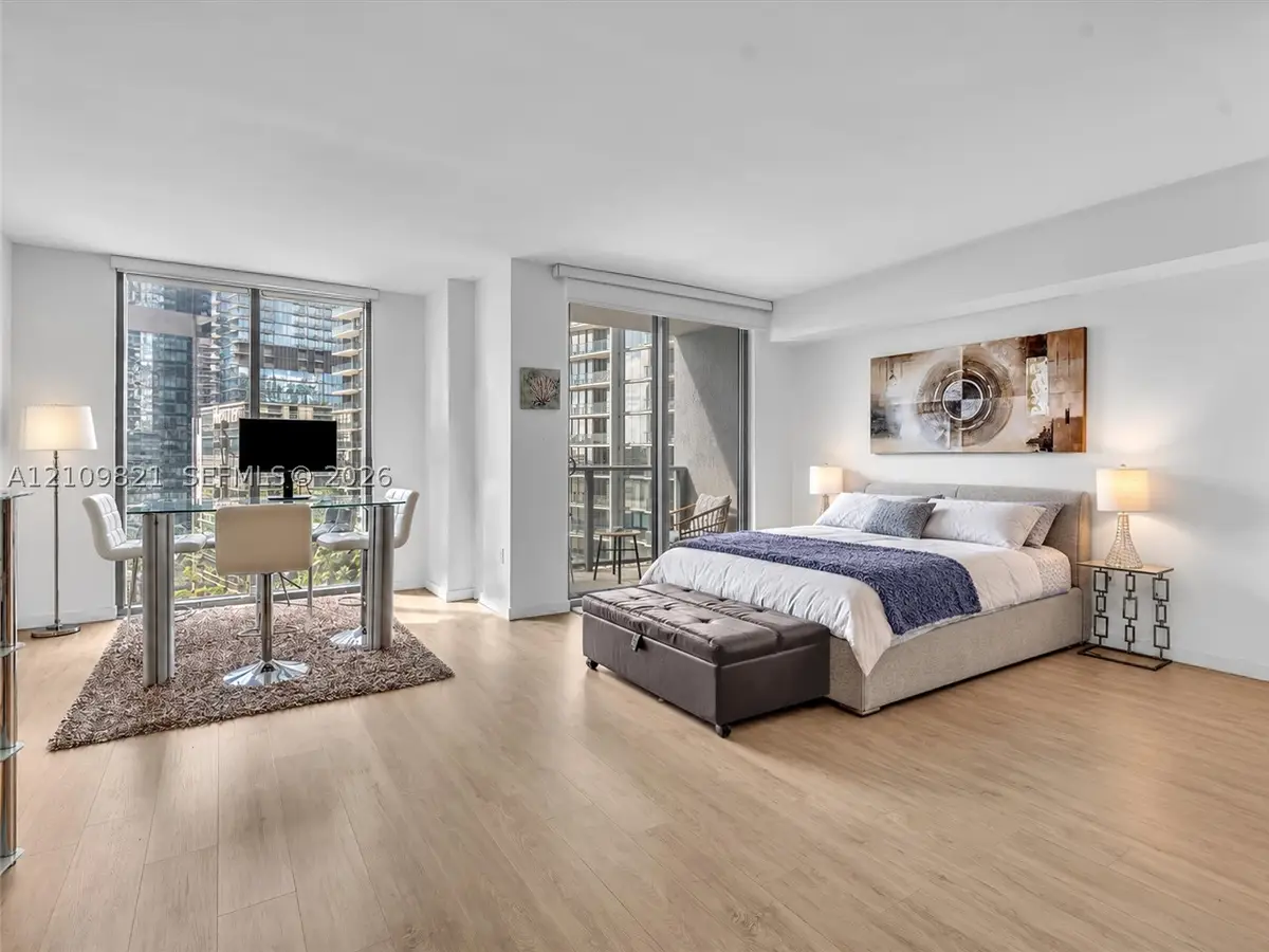 31 SE 6th St #2103, Miami, FL 33131 - #1