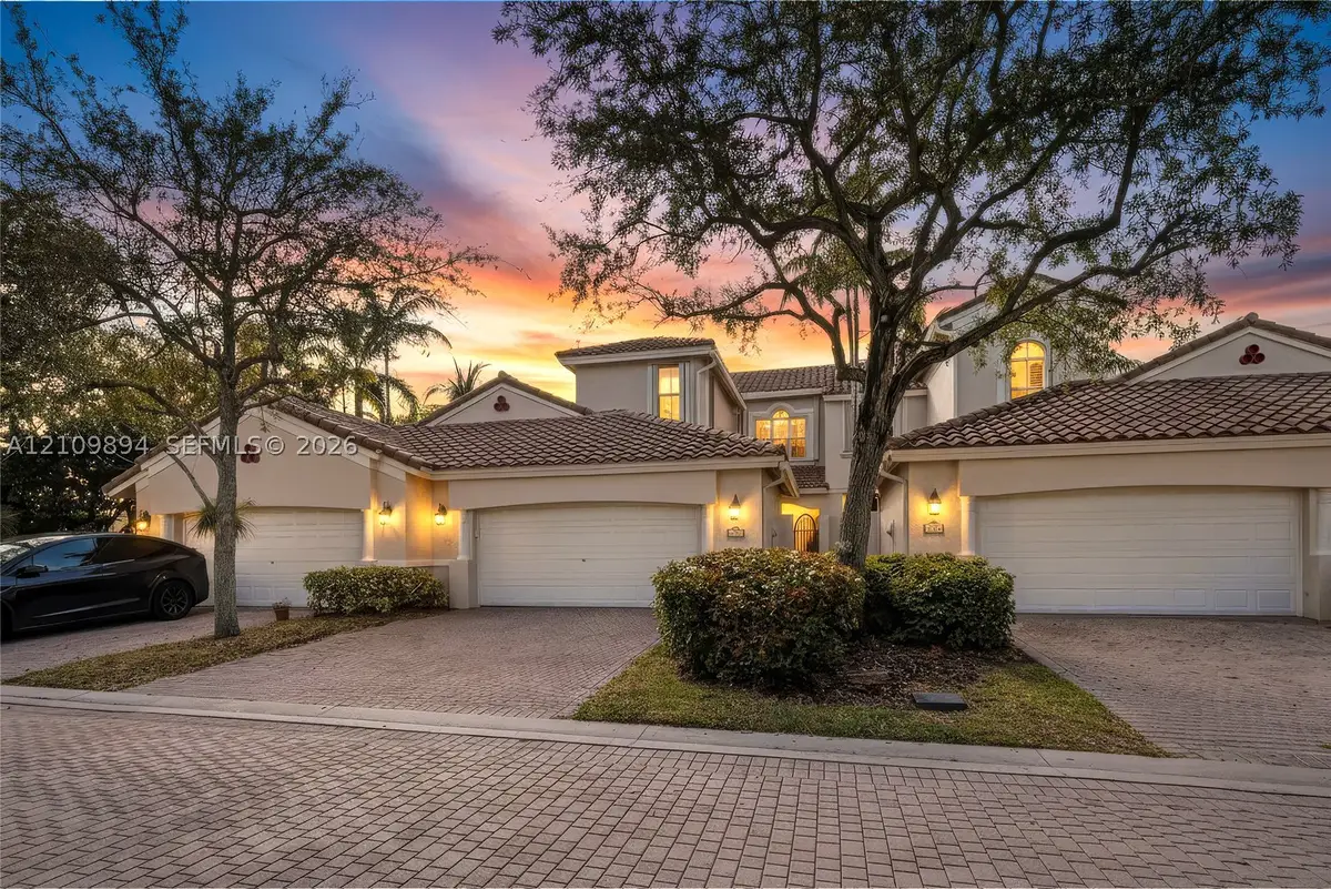 1366 W Harbor Vw W, Hollywood, FL 33019 - #1