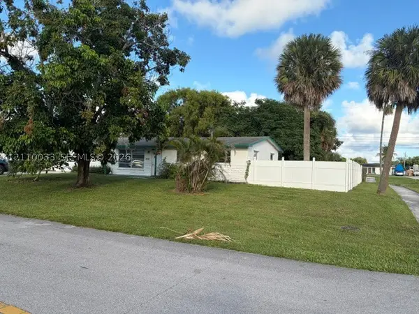 9442 Bellewood St, Palm Beach Gardens, FL 33410