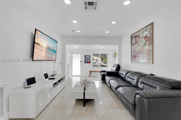 4310 SW 7th St, Miami, FL 33134