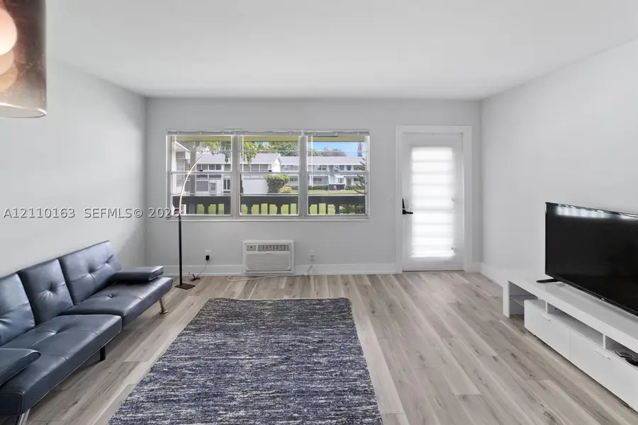 115 E Upminster E #115, Deerfield Beach, FL 33442 - #3