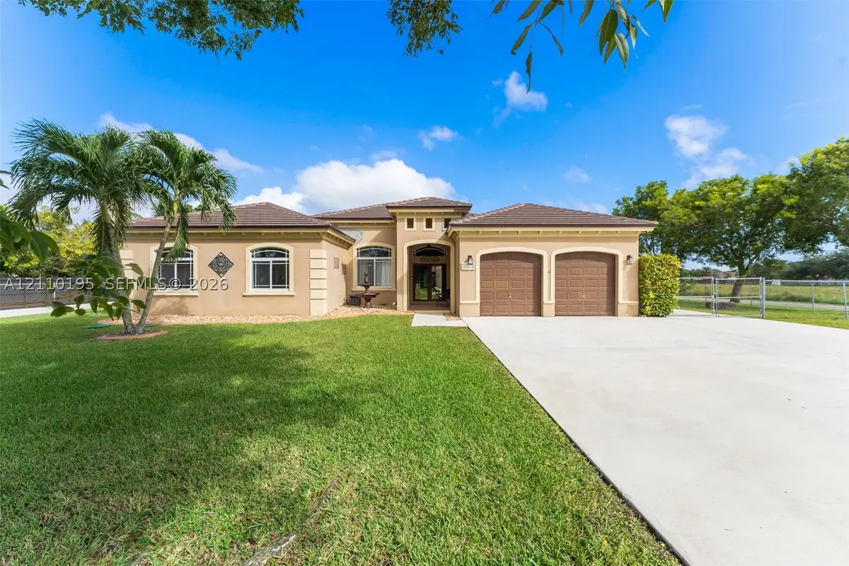 20403 SW 325th St, Homestead, FL 33030 - #1