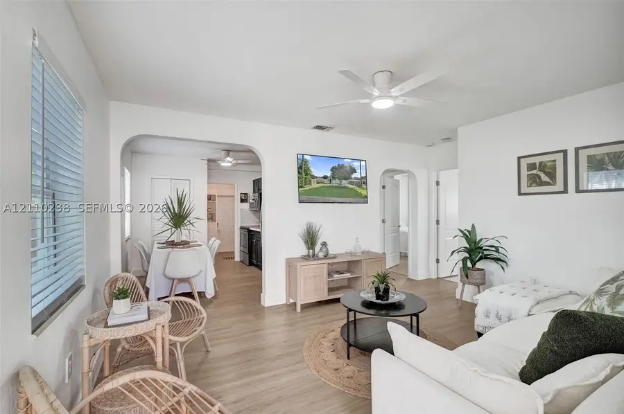 3135 SW 64th Ave, Miami, FL 33155 - #3