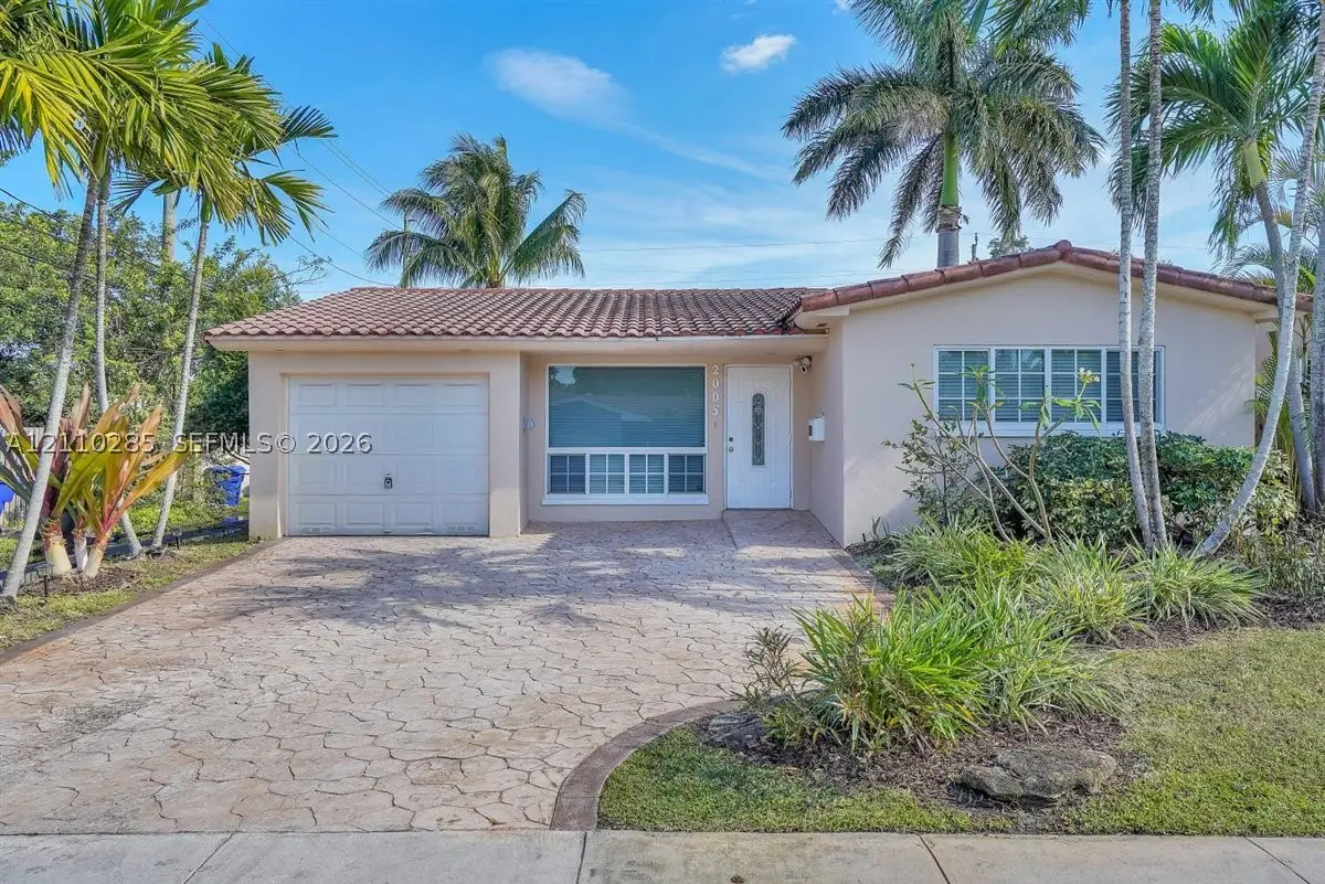 2005 N 36th Ave, Hollywood, FL 33021 - #1