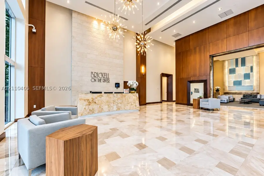 31 SE 5th St #3516, Miami, FL 33131 - #2