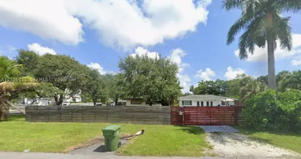 1825 SW 30th St, Fort Lauderdale, FL 33315