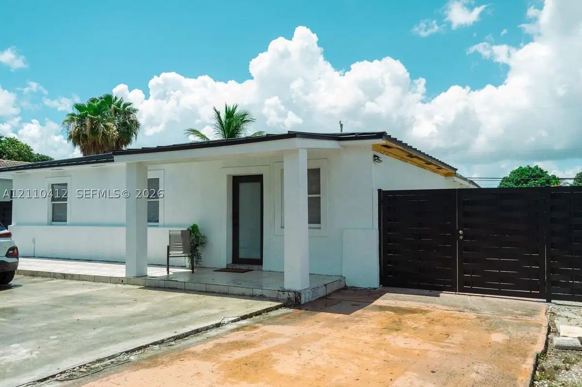 90 E 41st St, Hialeah, FL 33013 - #1