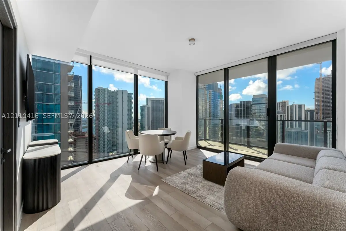 20 NE 11 #4208, Miami, FL 33132 - #1