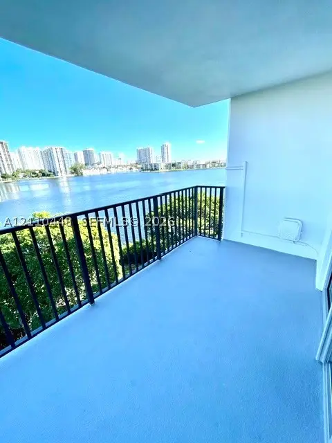 2780 NE 183rd St #517, Aventura, FL 33160 - #2