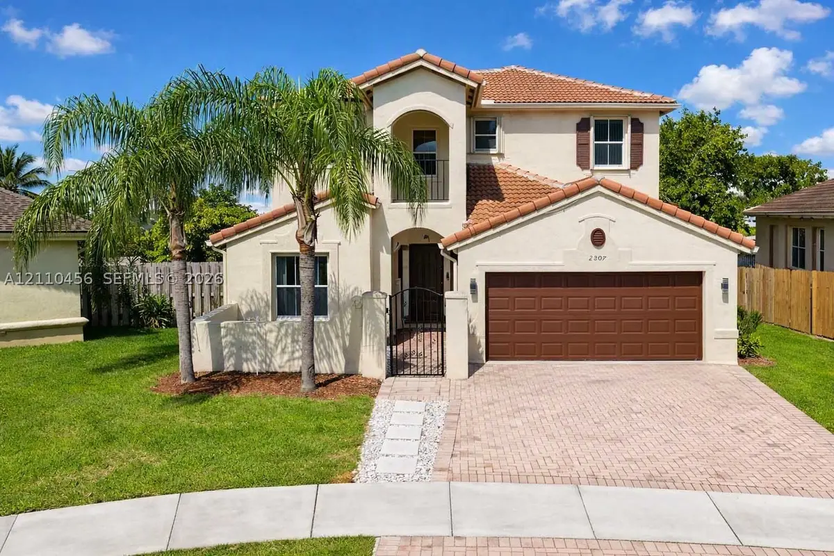 2007 NE 6th Ct, Homestead, FL 33033 - #1