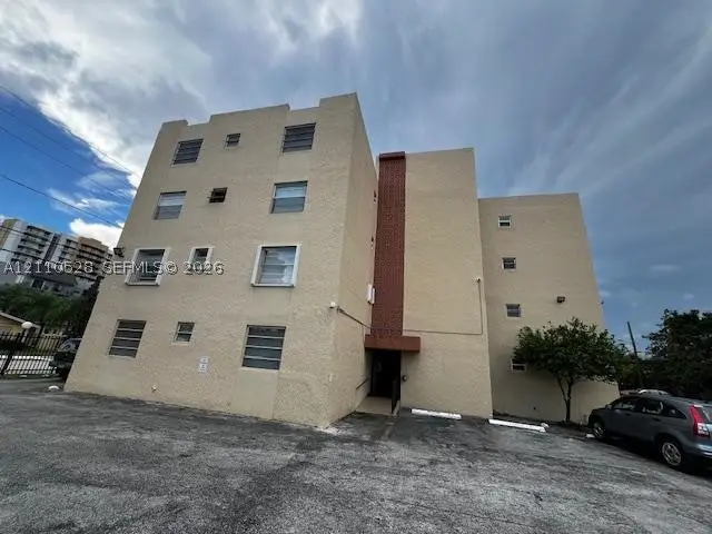 677 SW 9th Ave #205, Miami, FL 33130 - #3