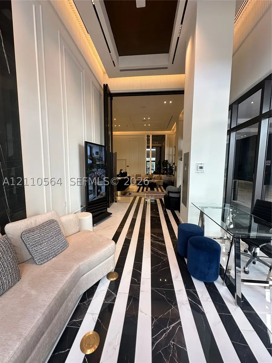4220 Laguna St #308, Coral Gables, FL 33146 - #2