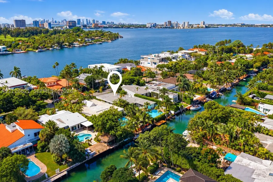 1777 Daytonia Rd, Miami Beach, FL 33141 - #3