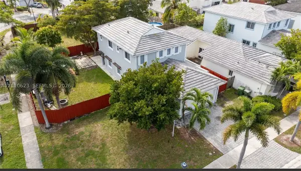 3176 NE 4th St, Homestead, FL 33033