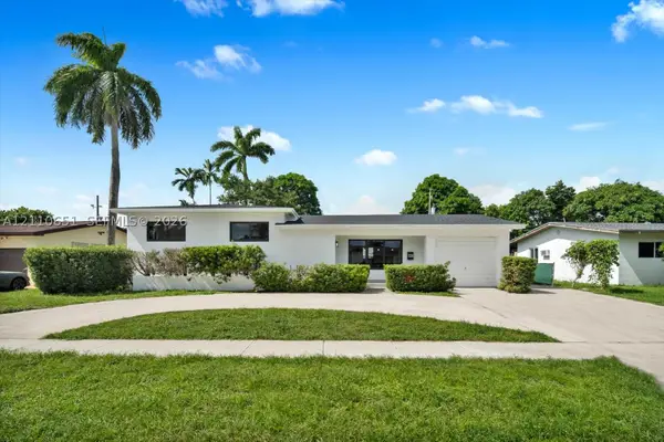 18810 NW 8th Ct, Miami Gardens, FL 33169