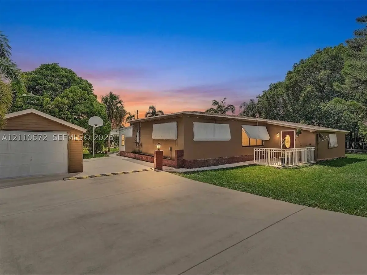 5220 SW 26th Ave, Dania Beach, FL 33312 - #1