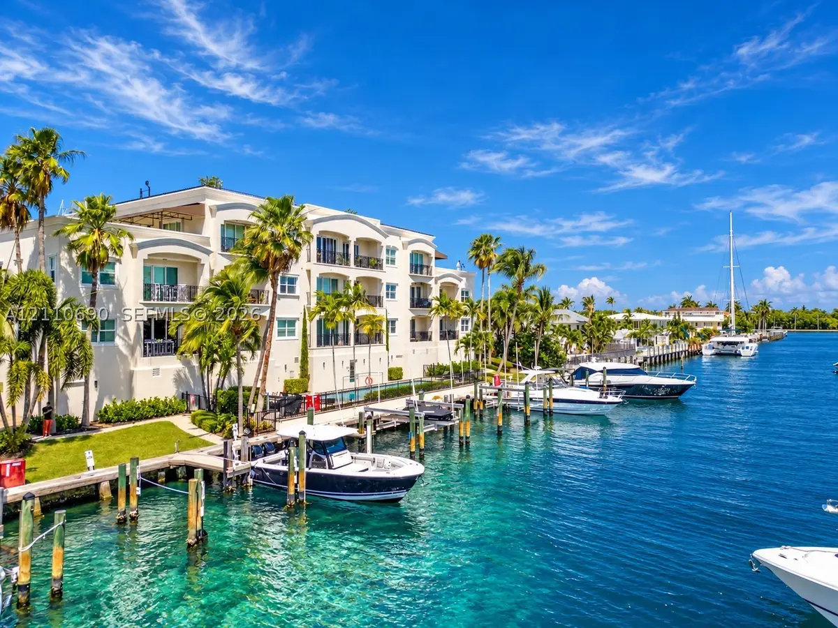 2720 NE 15th St #201, Fort Lauderdale, FL 33304 - #1