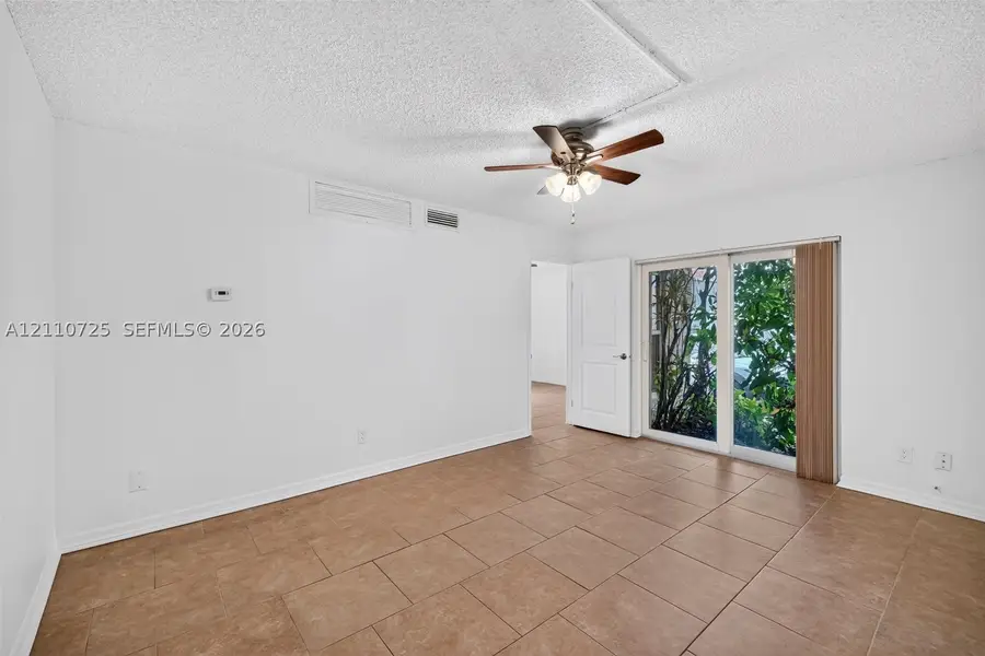 5246 NE 6th Ave #F32, Oakland Park, FL 33334 - #2