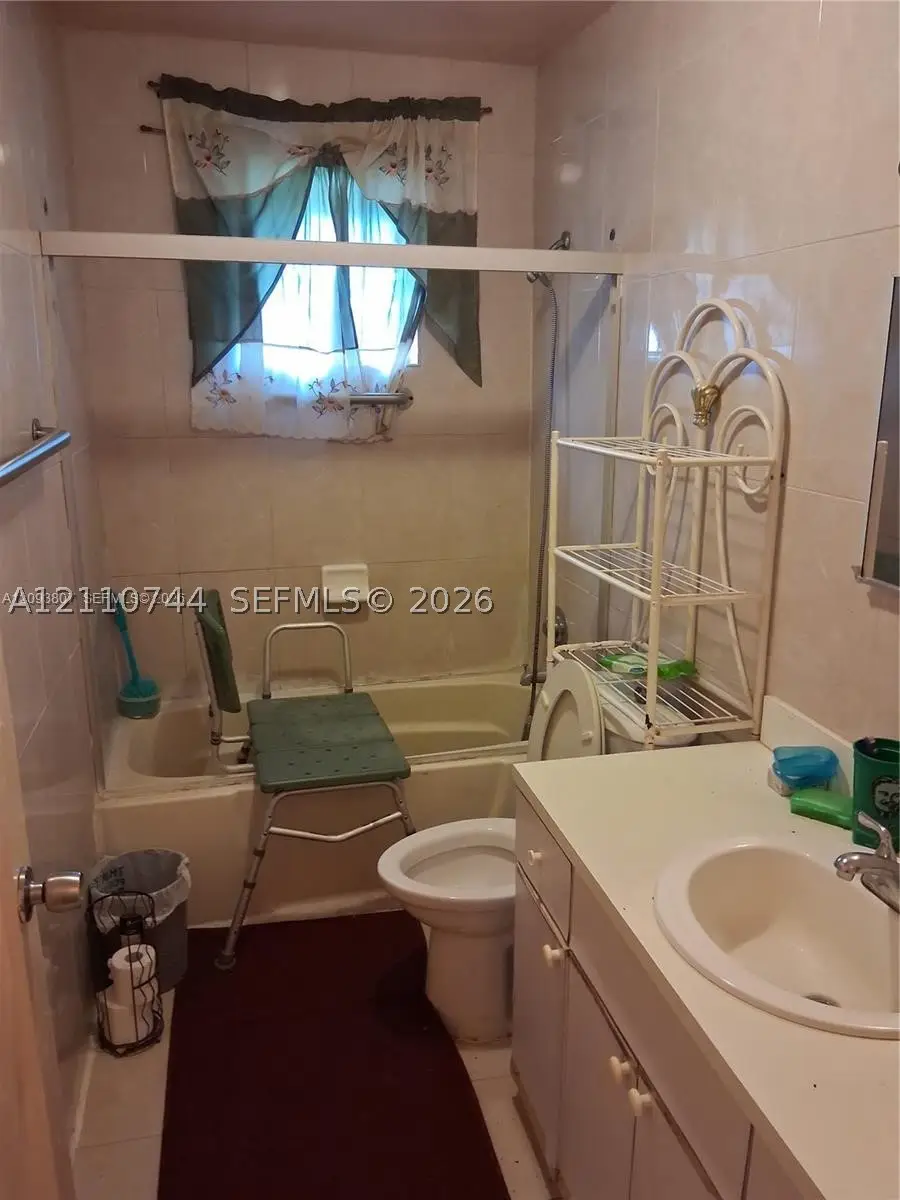 118 NE 118th St, Miami, FL 33161 - #2