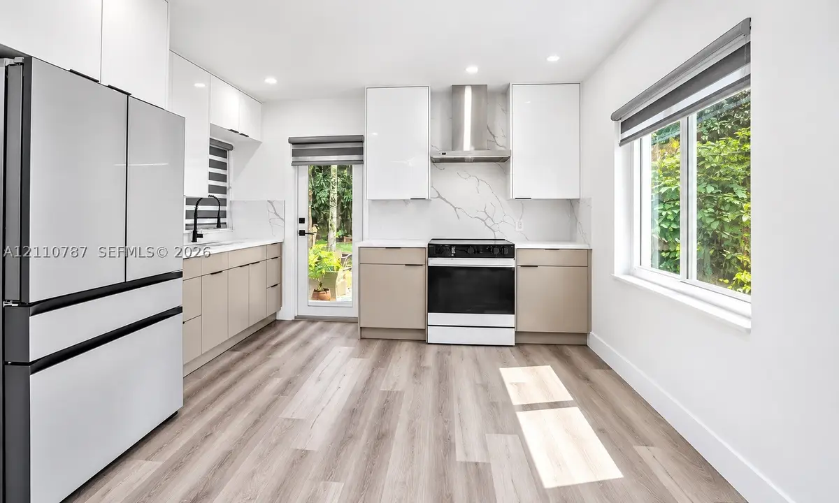 886 NE 134th St, North Miami, FL 33161 - #1