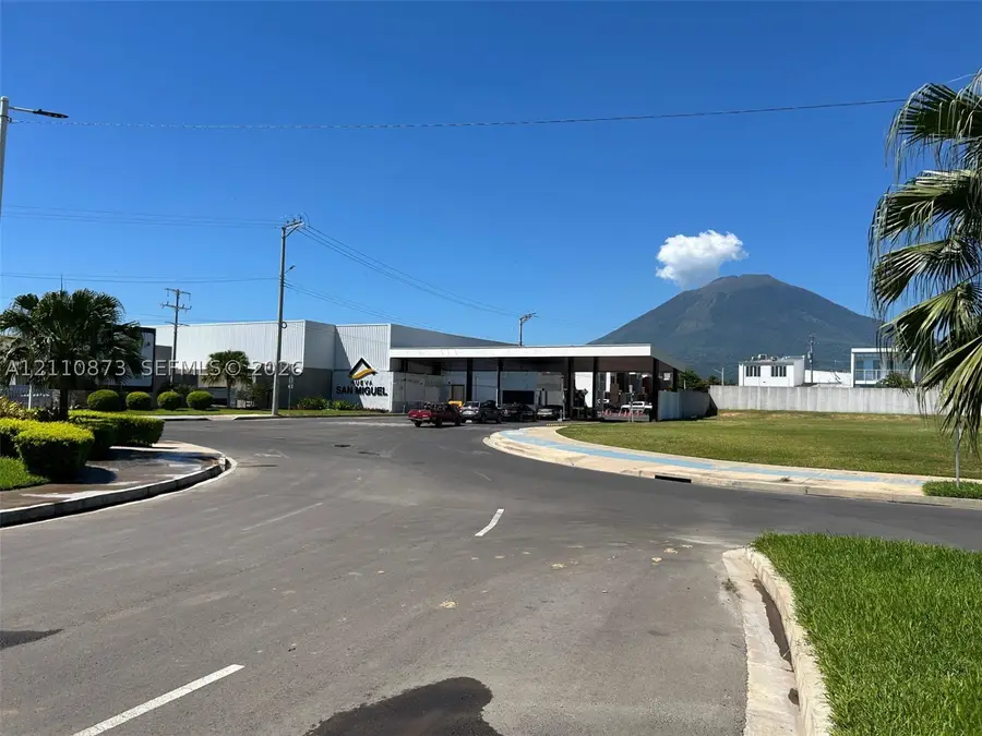 Nueva San Miguel Lote #35 Poligono 105, Avalon, FL  - #3