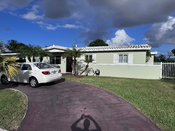 4311 SW 97th Pl, Miami, FL 33165