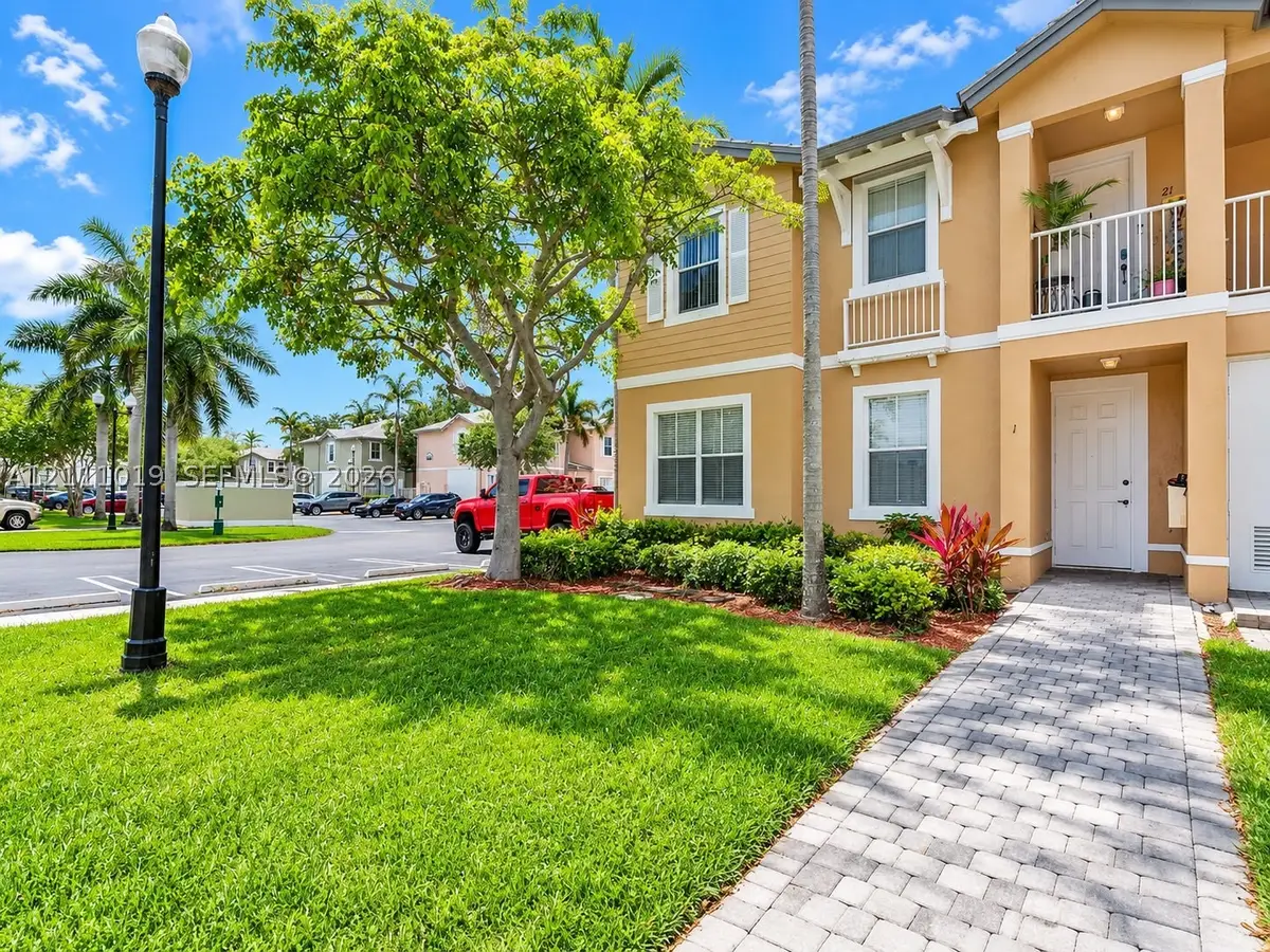 230 SE 29th Ave #1, Homestead, FL 33033 - #1