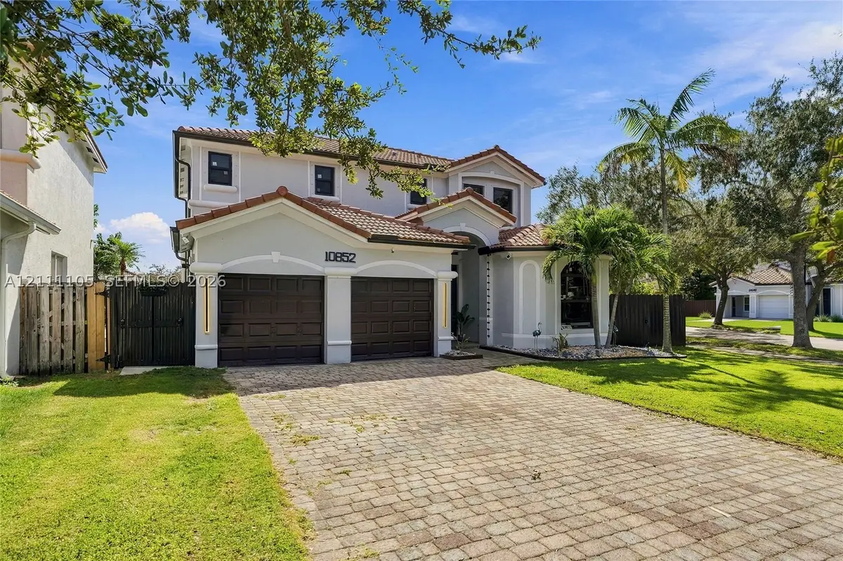 10852 SW 245th St, Homestead, FL 33032 - #1