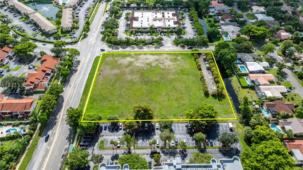 Royal Palm Dr, Coral Springs, FL 33071 - #1