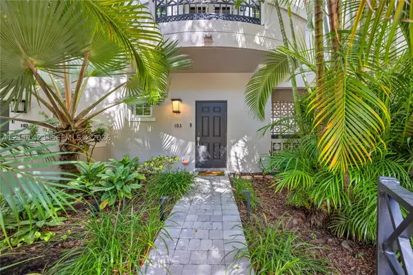 261 Navarre Ave #A-3, Coral Gables, FL 33134