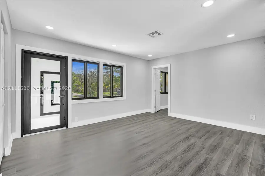 255 NE 41st St, Deerfield Beach, FL 33064 - #3