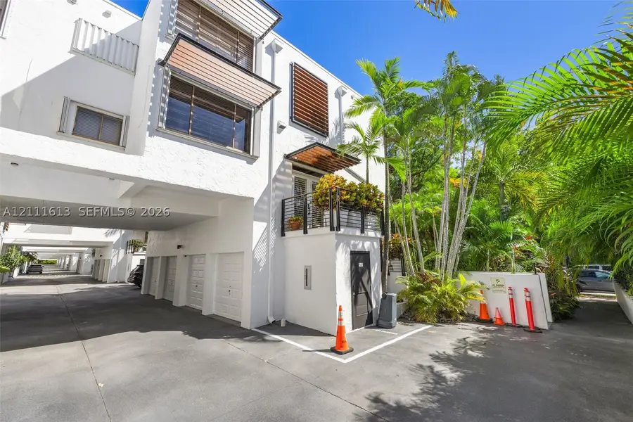 201 E Enid Dr #31, Key Biscayne, FL 33149 - #3
