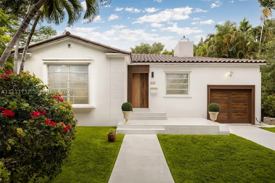 528 Sevilla Ave, Coral Gables, FL 33134 - #2
