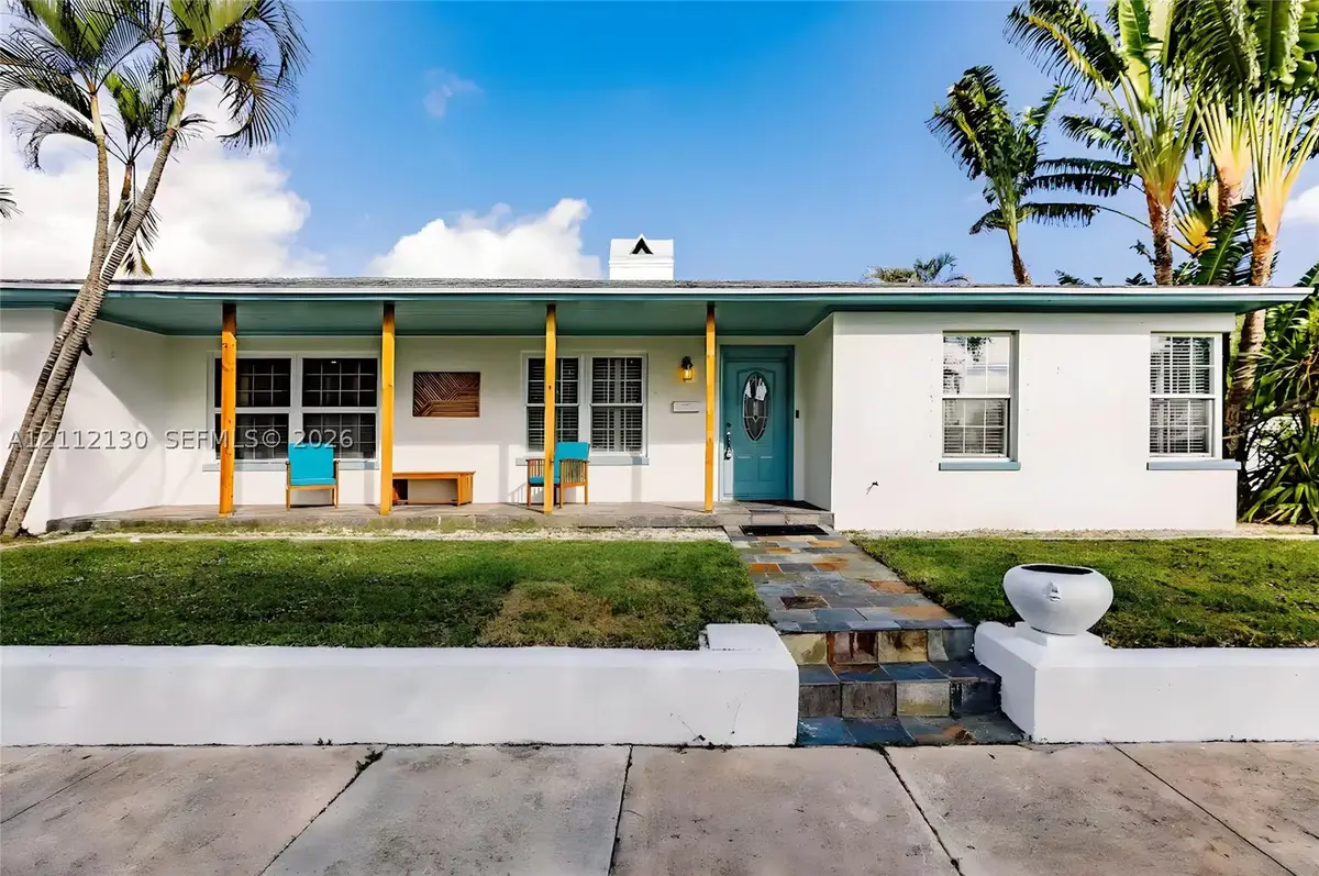6115 Lake Ave, West Palm Beach, FL 33405 - #1