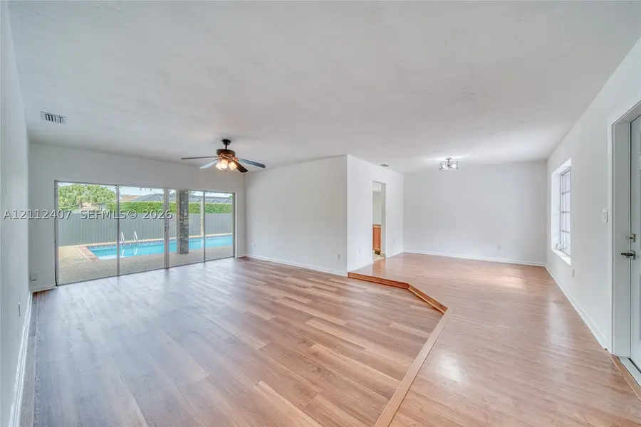18520 SW 88th Rd, Cutler Bay, FL 33157 - #3