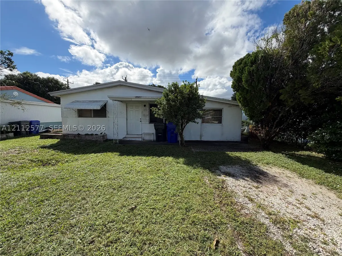 6224 Dewey St, Hollywood, FL 33023 - #1