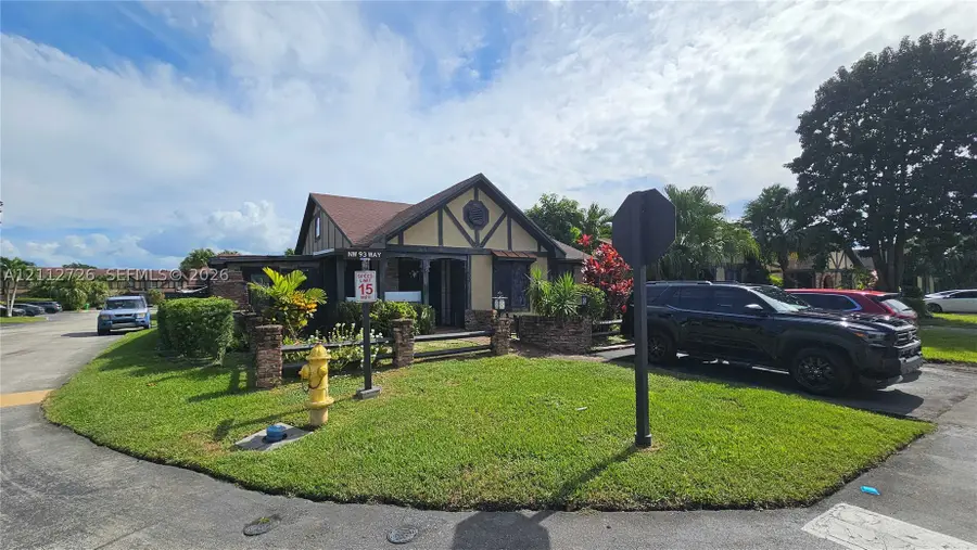4471 NW 93rd Way, Sunrise, FL 33351 - #3