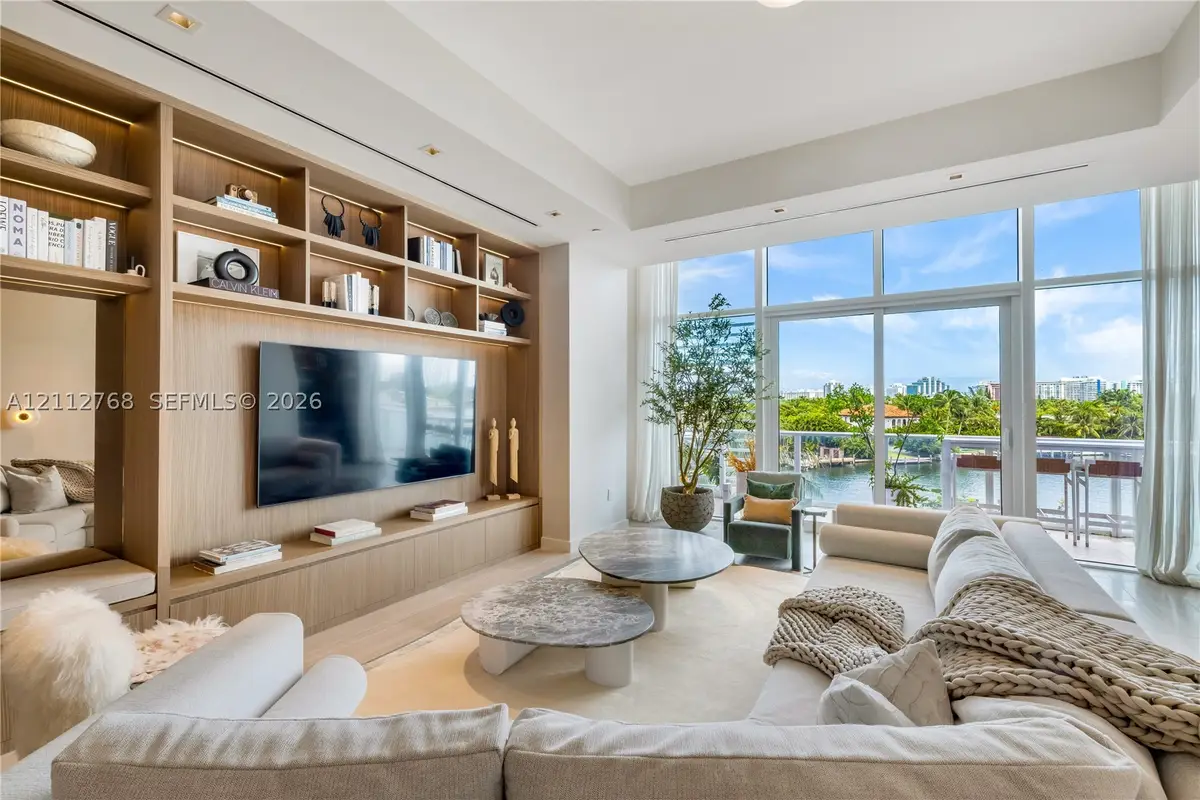 4701 N Meridian Ave #304, Miami Beach, FL 33140 - #1