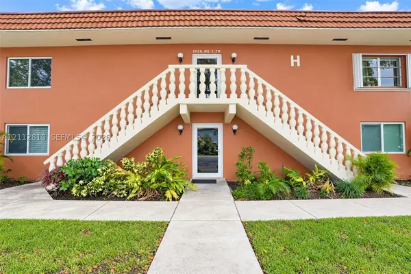 1920 NE 1st Ter #107H, Wilton Manors, FL 33305